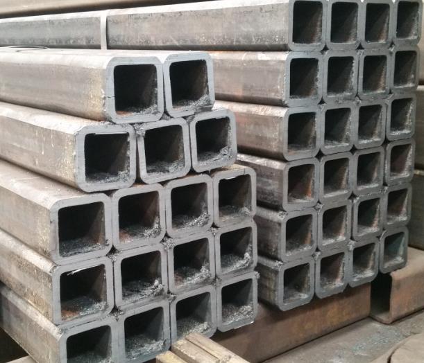 ��Ԫ��η���